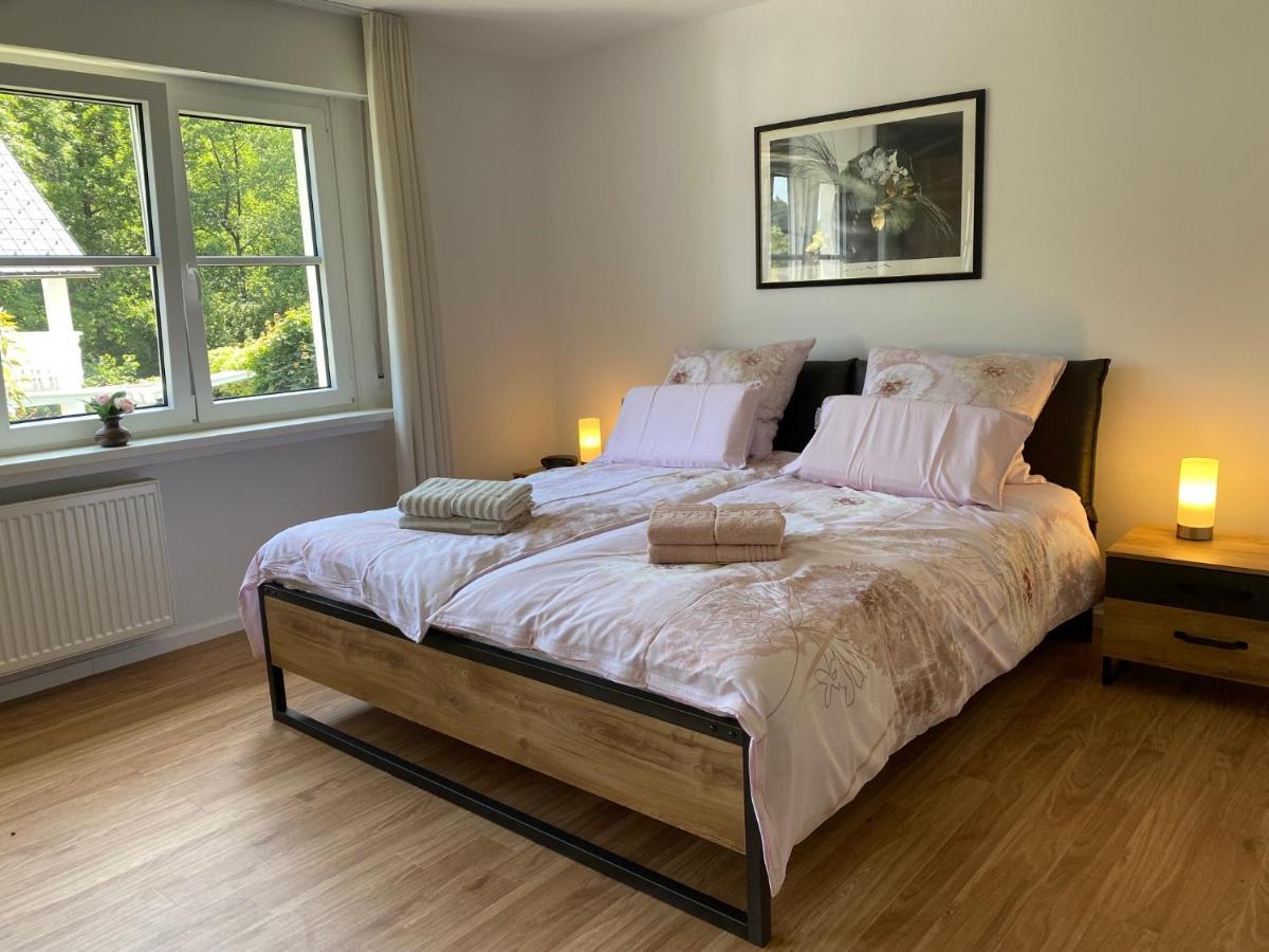 Blick Ins Gruene Apartment *